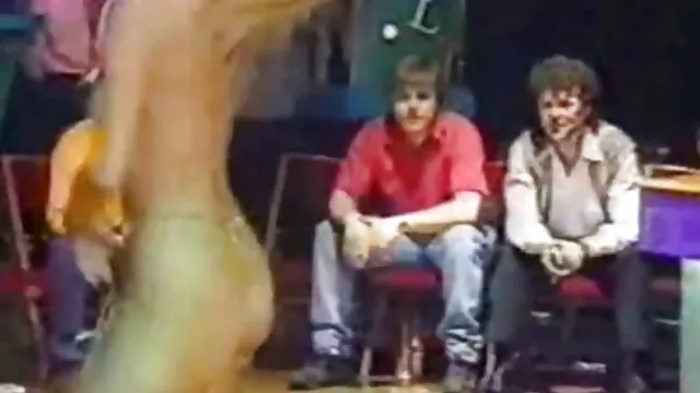 XXX bez rejestracji 3 głupie najnowsze darmowe filmy ero kolejce