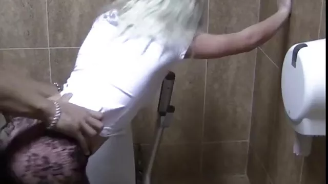 XXX bez rejestracji Pary filmiki o sexsie połykać słodkie nastolatki